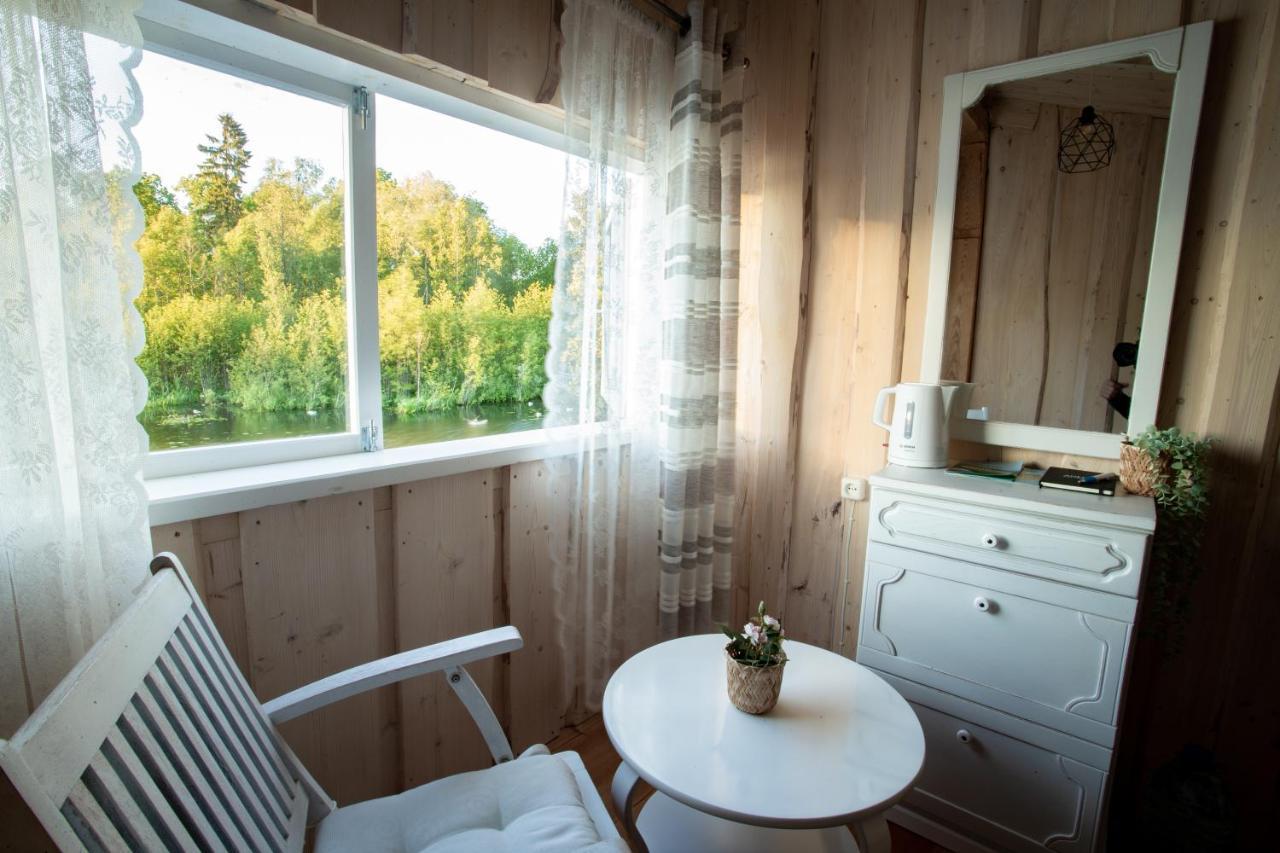 Laivu Maja Ezerkrasti-2 Hotel Aluksne Luaran gambar